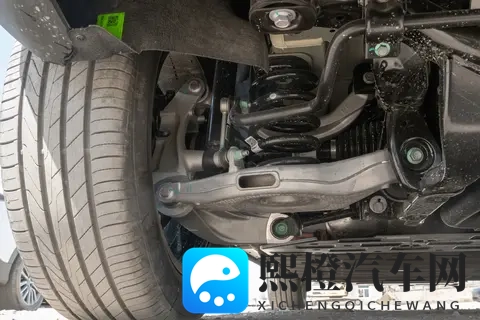 方盒子造型吸睛,实力如何?捷途山海T1能否满足你?-3