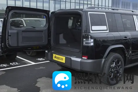 年轻人可以入手，方程豹钛7：个性和实用，它都做到了均衡-3