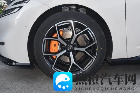 为啥增程车销量都好,是因为纯电续航长比插混更适合家用吗?-1