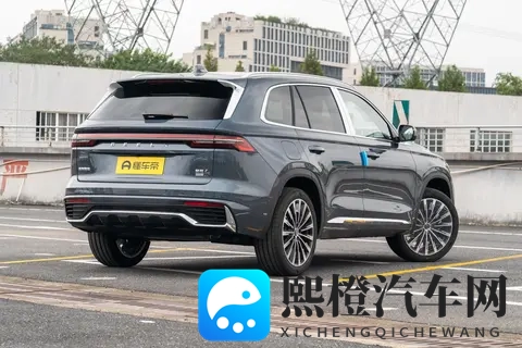 实拍吉利星越L东方曜系列,适合家用?-2