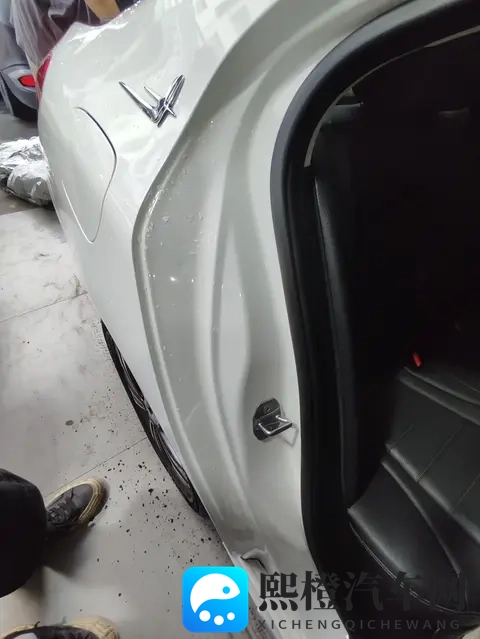 1048万起埃安i60上市，重塑国民刚需SUV新标杆-1