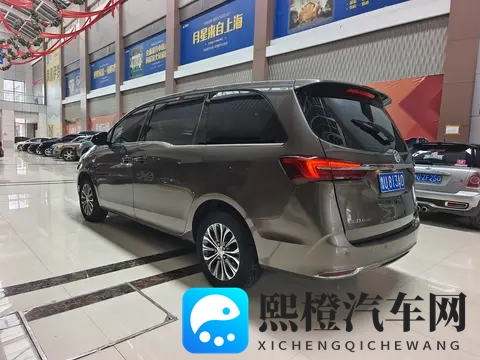 开了2年的别克GL8,11万多拿下商务接待值不值?-3