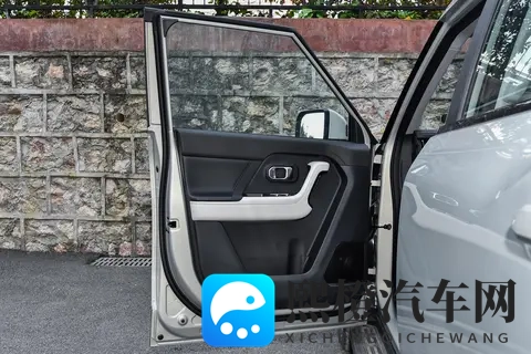 捷途山海T1：独特方盒子造型，家用出行好帮手，适合全家一起玩-3