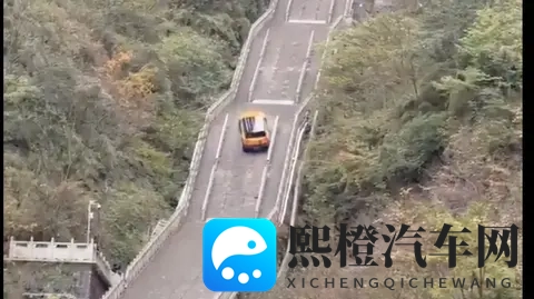 奇瑞天门山溜车撞护栏！挑战路虎神迹失败，技术差or营销赌太大？-2