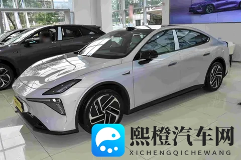 深蓝L06曝光，激光雷达全系标配，14万级玩出新花样-2