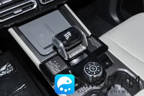 混动越野怎么选?捷途山海T1四驱版:通勤、露营、轻越野全hold住-3