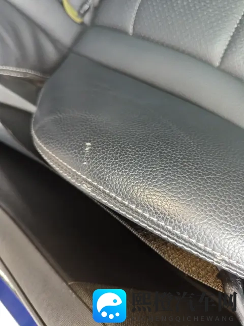 12万拿下蓝色奔驰C260L,圆你奔驰梦!-2