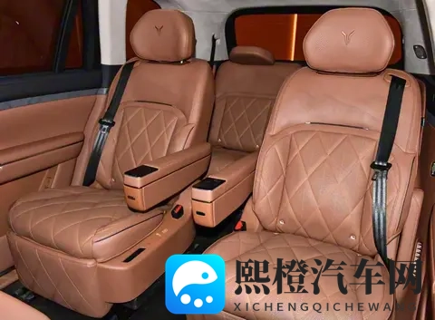 华为智选车再添猛将！全新SUV搭载鸿蒙40，续航超1200公里-3