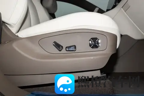 腾势N8L：颜值即正义，设计有深意，让每一次出行都成为享受-1