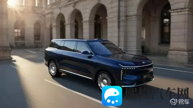 动漫撕开内衣 吸奶头：汽车设计新风尚：动漫元素跨界来袭，颠覆视觉体验-1