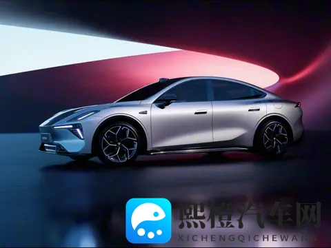 份额连续三月下滑,理想转战纯电,增程要亡?明年这些车要出大招-1