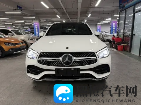 25万拿下白色奔驰GLC，体验零百69秒的豪华！-1