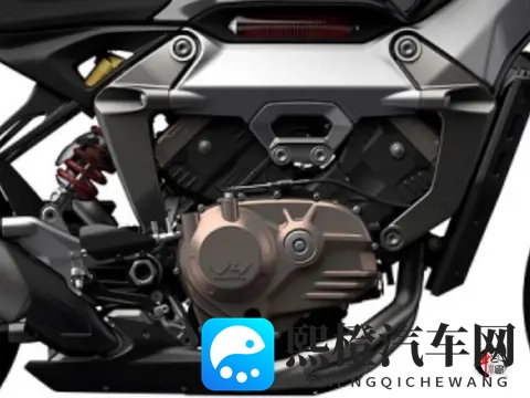 万元级V4动力！钱江QJMOTOR EQUUS 600咖啡骑士，即将亮相米兰-2