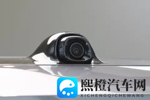 奔驰联手吉利打造，全新smart精灵5EHD超级电混上市-1