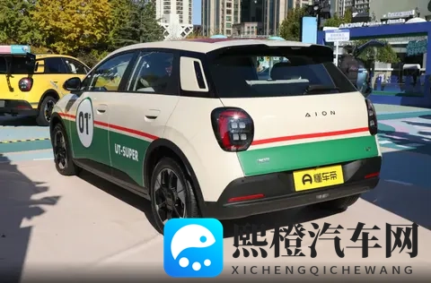 又一款新车上市,续航500km,99秒换电,499万起-1