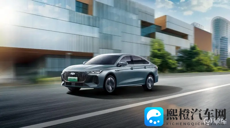  风云A8L vs 秦L：十万级混动家轿，谁更值得购买？-1