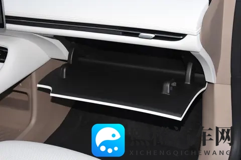 十万级激光雷达SUV对决：启源Q05与零跑A10有何差异-1