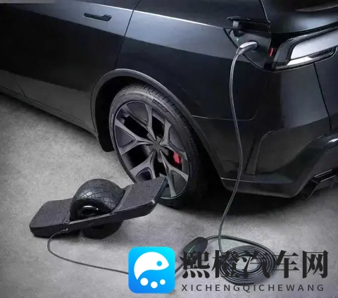 特斯拉悄悄开外放电，用户懵了，车企玩的是什么套路-1