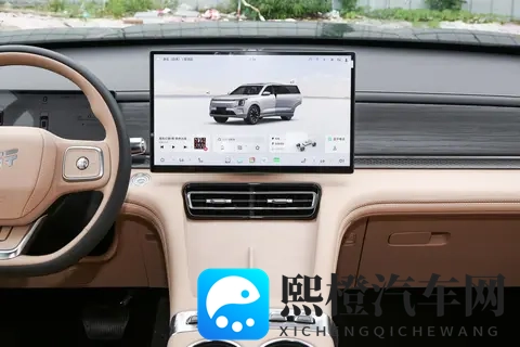 山海L7 PLUS：试驾300公里，实测油耗54L，家用真香-2