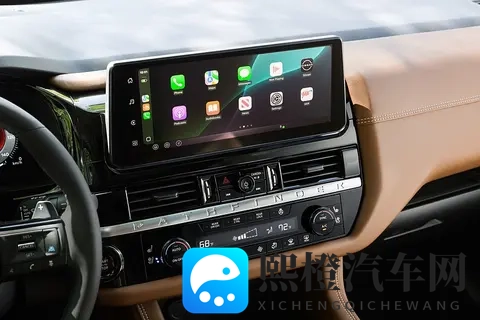 日产途乐Pathfinder改款发布：外观微调内饰升级，仍配35L自吸-2