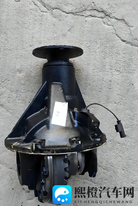 什么是差速锁,有什么用途?2025越野实测+购车避坑新手一看就懂-3