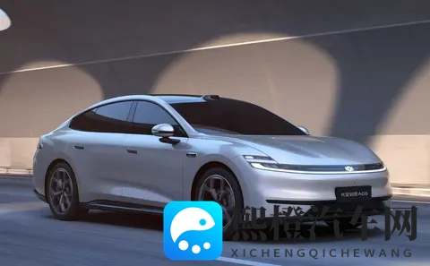 又一全新中大型轿车来袭！1099万起，启源A06开卖，网友：稳了-3