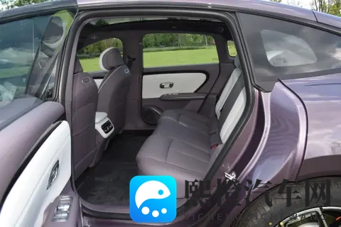 小鹏MONA M03风头正盛，长安启源A06凭何“截胡”？-2