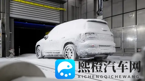 第二代梅赛德斯-奔驰 GLB 的全新照片已经发布,内饰也已曝光-1