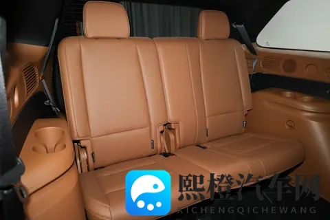 2026款帕里斯帝：进口6_7座SUV，25T混动油耗不到7L，家用不香吗-2