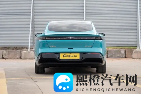 15万左右想买纯电车?这款新车能上绿牌,动力、配置都均衡-2