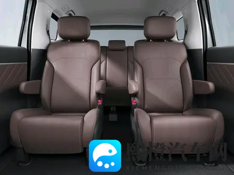 7万起的MPV真能全家满意?五菱星光730实测!侧滑门+2910mm轴距-2