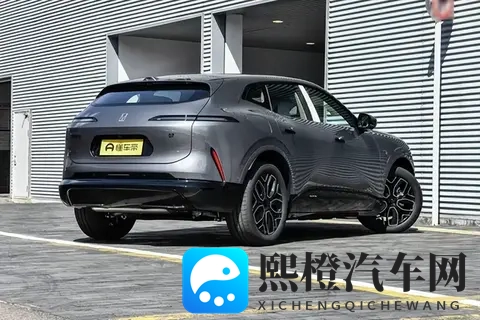 华为乾崑ADS 4+鸿蒙座舱,这款SUV“满配”开卷-2