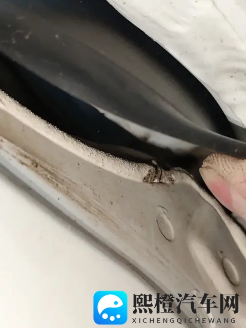 【网通社快报】2026款日产Sentra上市:起售价23,645美元,全系标配LED大灯与大屏-1