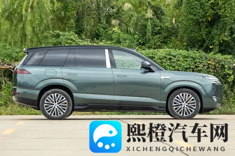 试驾腾势N8L,全系标配激光雷达,是家庭用户的诚意之选吗?-2