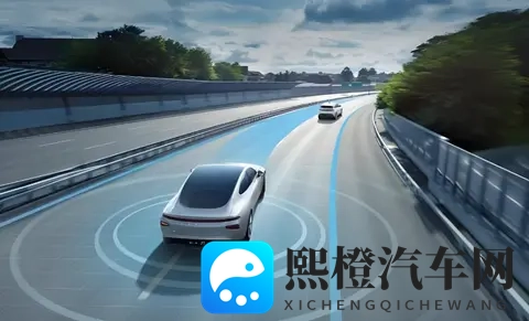 10月轿车市场博弈，油电共存，自主逆袭！-3