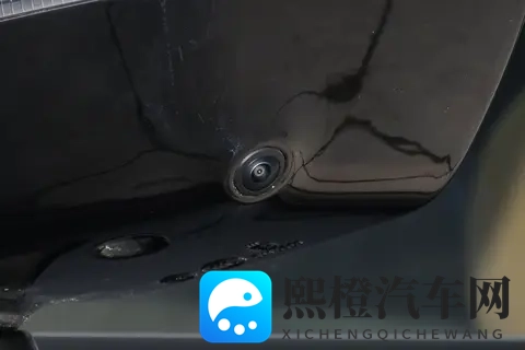 领克09 2026 款 四驱探索版 Ultra:20T 动力四驱性能与配置升级解读-3