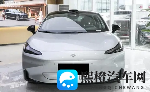 有亮点但不多,广汽昊铂GT推出新车型,提高销量恐怕有点难-2