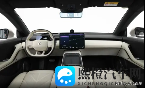 特斯拉 Model 3 vs 蔚来 ET5T,谁才是新能源轿车的大哥?-3