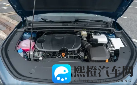 10万级七座MPV新选择！五菱星光730上市-1