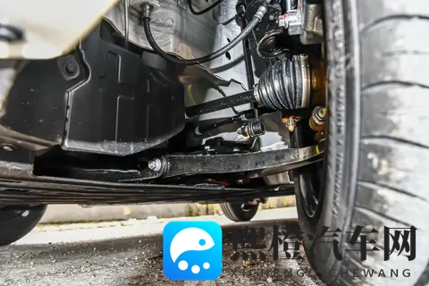 三款长安 Lumin 横评：看本质，这款车才是性价比的最优解-2