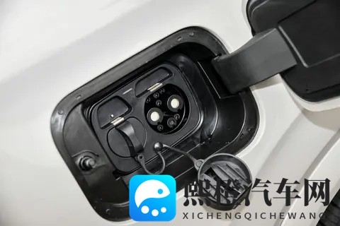 蓝电E5 PLUS 1398万起售，还有1198万的置换价？-3