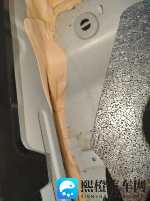 20T四驱家用好选择，二手沃尔沃XC60，13万多开回家！-3