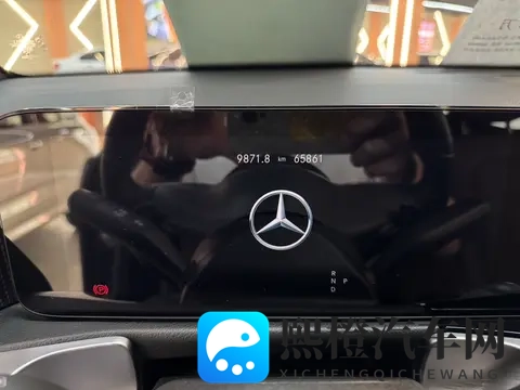 16万多拿下22款奔驰GLB，家用七座SUV新选择？-1