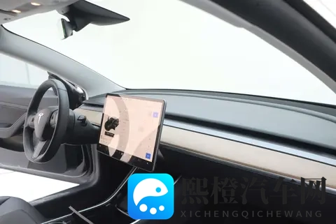 12万不到，三年Model3还能否成为你的电动新宠？-3