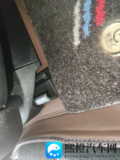 色呦网：新能源汽车崛起，自动驾驶加速，智能网联汽车引领未来-2