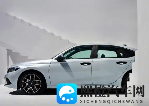 最值得抄底的合资油车，思域终端不到9万块，15T又暴躁又省油-1