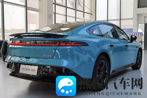 东风奕派eπ007+到店，全系标配激光雷达+8295芯片，还带电动尾翼-2