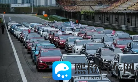 国六车卖不动了?4S店堆成停车场,背后原因太扎心!-2