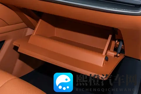 15万级轿跑竟全系标配激光雷达?东风奕派eπ007+升级上市!-3