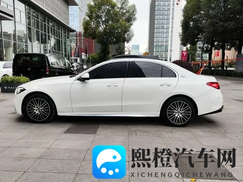 22年奔驰C级,5万公里,优雅之选,20万出头体验豪华!-1